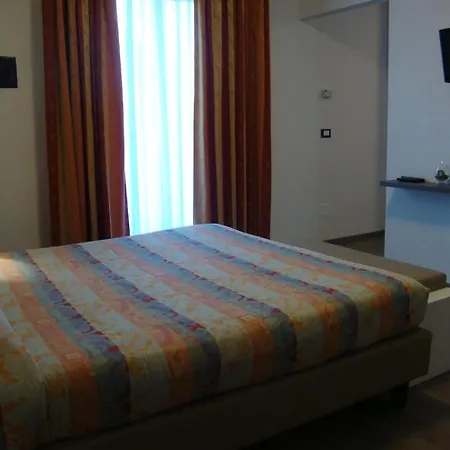 Venezia Otel 3*