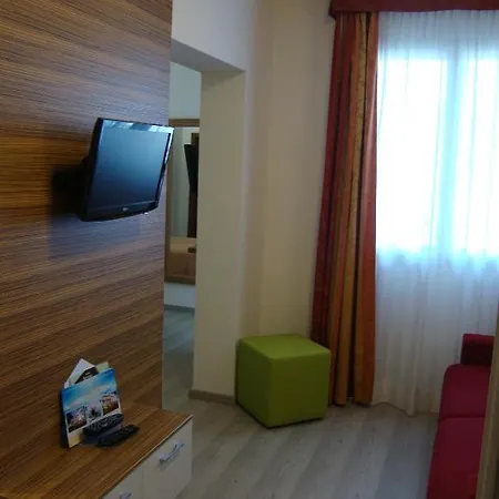 호텔 Venezia 카오를레